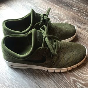 Olive Green Nike Skateboarding Sneakers